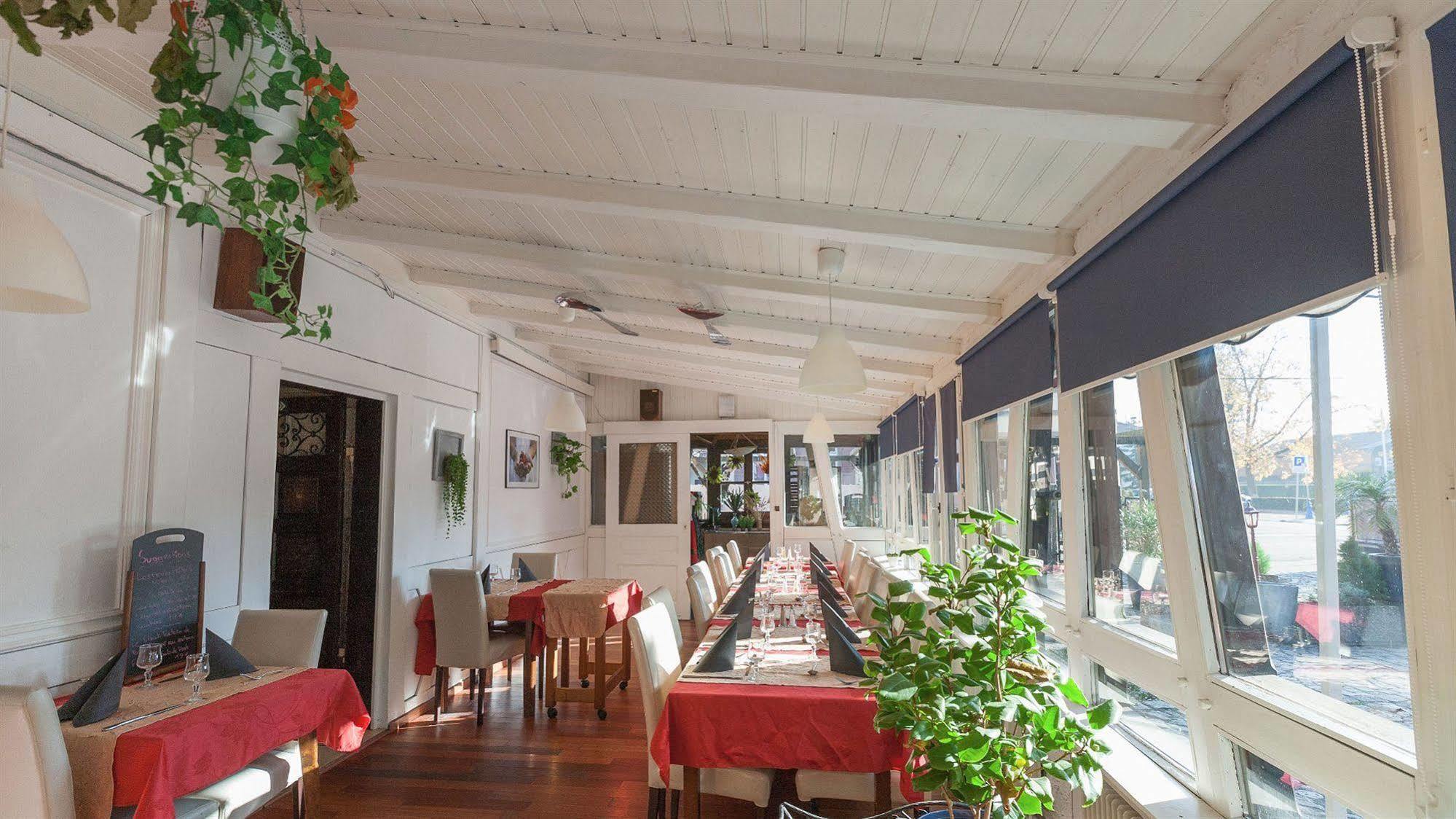 Hotel Restaurant Au Cygne Eschau Eksteriør billede